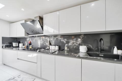 4 bedroom bungalow for sale, Hillside Road, Northwood, Middlesex