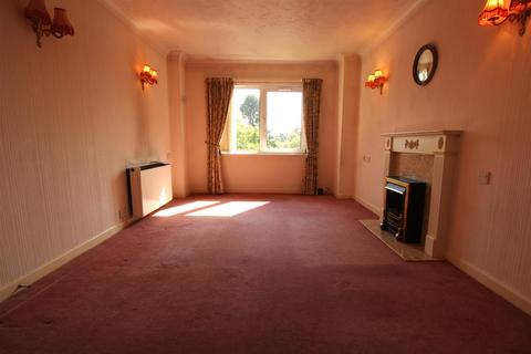 2 bedroom flat for sale, Haldenby Court, West End, Swanland HU14