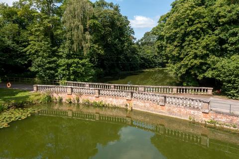 Land for sale, Burnhill Green, Wolverhampton, Staffordshire