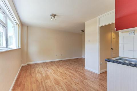 1 bedroom apartment for sale, Clopton Road, Stratford-Upon-Avon CV37