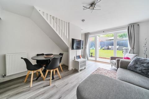 39 Englefield Way, Basingstoke, RG24 9SF
