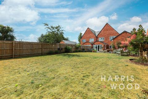 40 Lowefields, Earls Colne, Colchester, CO6 2LH