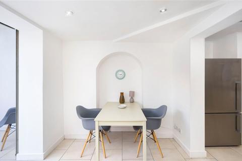 3 bedroom terraced house for sale, Albury Street, London, SE8