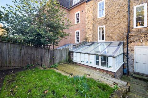 43 Albury Street, London, SE8 3PT