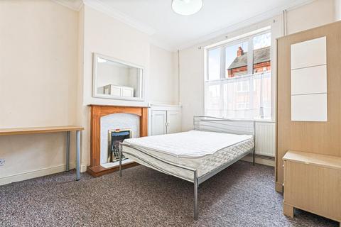 111 Howard Road, Leicester, LE2 1XP