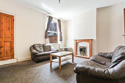 111 Howard Road, Leicester, LE2 1XP