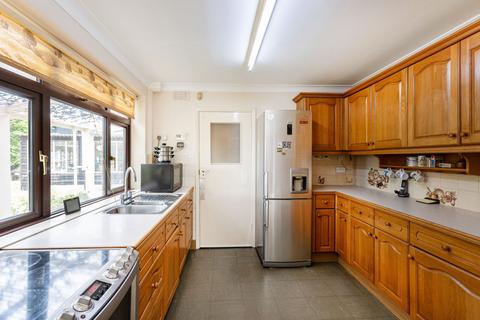 4 bedroom detached house for sale, Byways, Church Lane, Marston, Oxford OX3 0PT