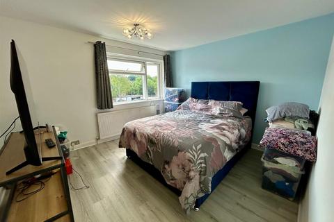 4 Chartwell Close, Waltham Abbey, EN9 3EP