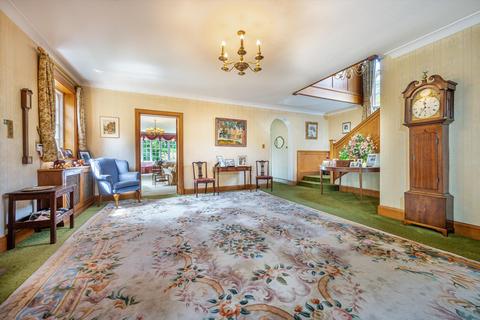 5 bedroom detached house for sale, Chipperfield, Herts, WD4