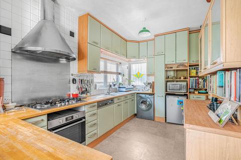 5 bedroom semi-detached house for sale, London Street, Chertsey, KT16