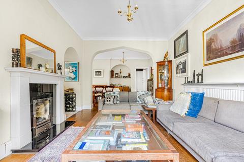 5 bedroom semi-detached house for sale, London Street, Chertsey, KT16