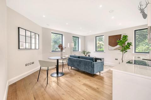 2 bedroom apartment for sale, Old Oak House, London