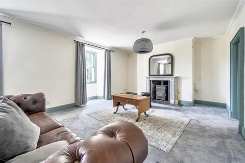 6 bedroom detached house for sale, Kirland