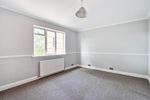 2 bedroom apartment for sale, Garden Close, Ruislip