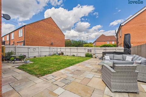 8 Lapwing Close, Market Rasen, LN8 3BD