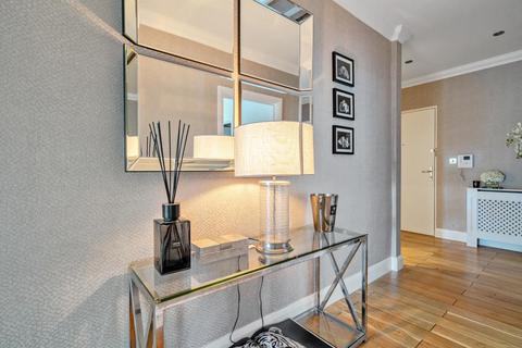 undefined, Ascot, Berkshire, SL5