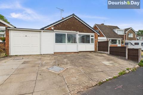 2 bedroom detached bungalow for sale, Elford Close, Stafford ST16