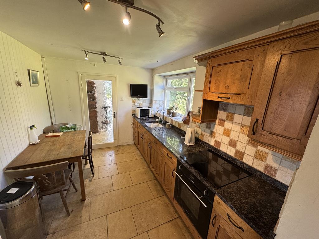 Kitchen 2