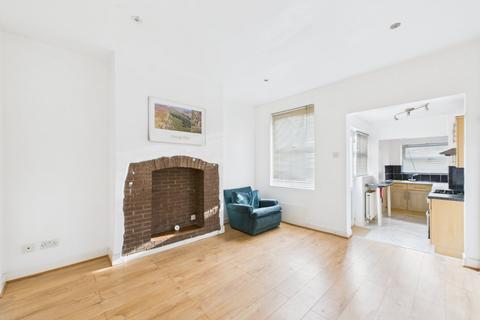 3 bedroom end of terrace house to rent, Fitzgerald Road, South Yorkshire S10