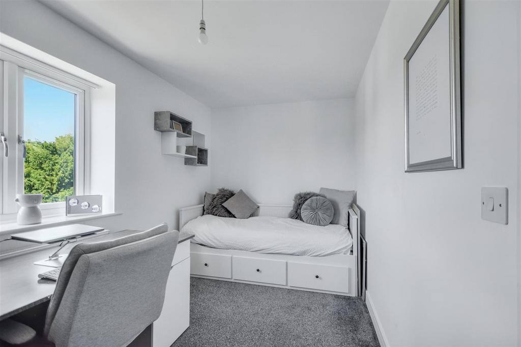 Bedroom 2 1.jpeg