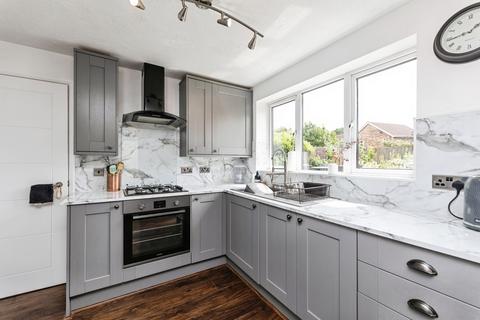 3 bedroom detached house for sale, Cavendish Avenue, West Yorkshire WF8
