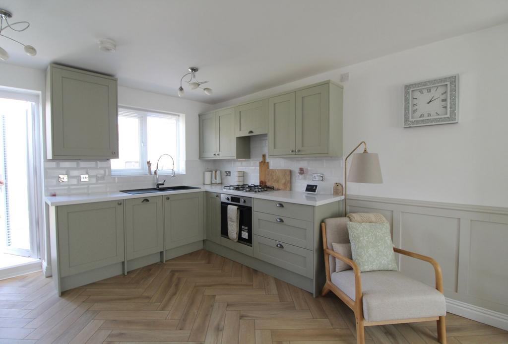 Kitchen Dining Area