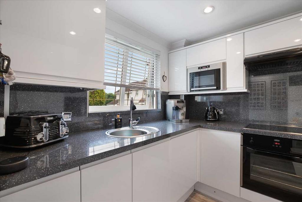 Kitchen (1)