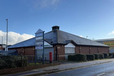 Retail property (high street) to rent, 95 Convamore Road Grimsby DN32 9ED