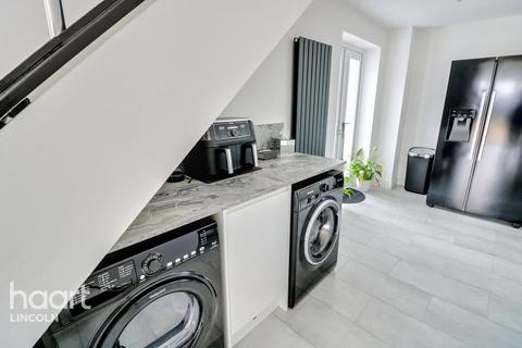 undefined, Cemetery Road, Wragby