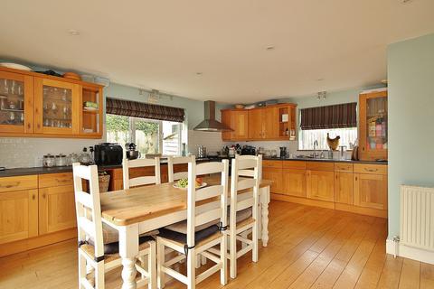 3 New Road, Long Hanborough, Witney, OX29 8BG