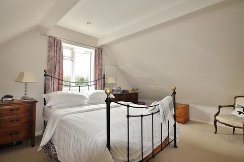 3 New Road, Long Hanborough, Witney, OX29 8BG