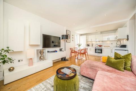 1 bedroom flat for sale, Hand Axe Yard, London WC1X