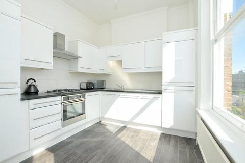 2 bedroom flat for sale, Green Lanes Stoke Newington London N16 9DB