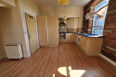1 bedroom flat for sale, 116 Balme Road, West Yorkshire, BD19 4DJ