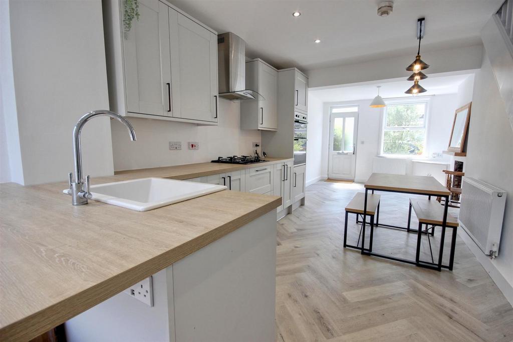 IMG 6650-IMG 6652 lzn.jpg