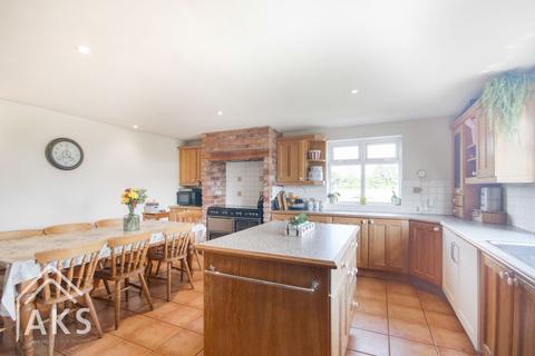 4 bedroom detached house for sale, Watery Lane, Derby DE65