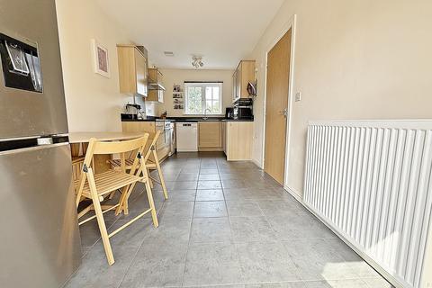 undefined, Llanharan, Pontyclun CF72