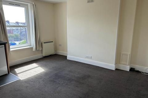 Studio to rent, Old Tiverton Road, Exeter EX4