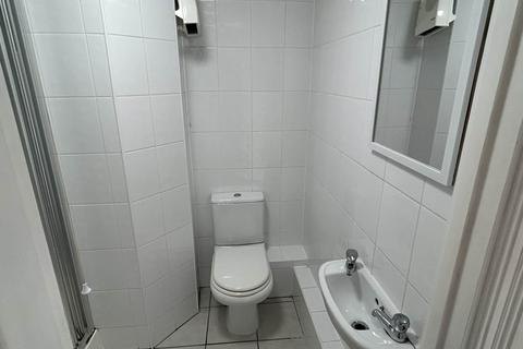 Studio to rent, Old Tiverton Road, Exeter EX4