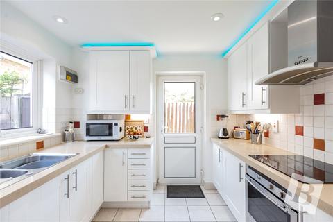 4 bedroom detached house for sale, Tiptree Grove, Wickford, Essex, SS12