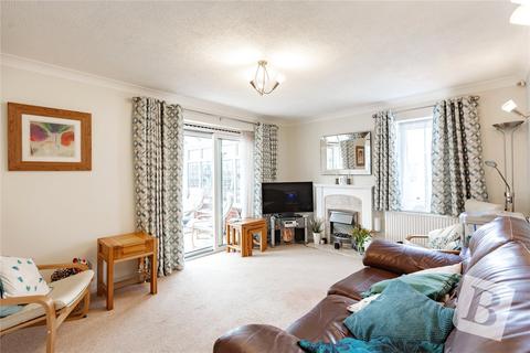 4 bedroom detached house for sale, Tiptree Grove, Wickford, Essex, SS12