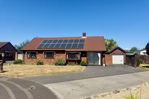 3 bedroom detached bungalow for sale, Sorrell Way, Christchurch BH23