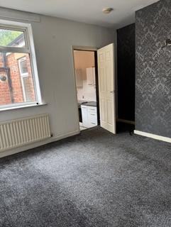 2 bedroom flat to rent, Ridley Gardens, Swalwell NE16