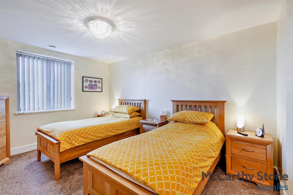 8628568-interior05-800.jpg