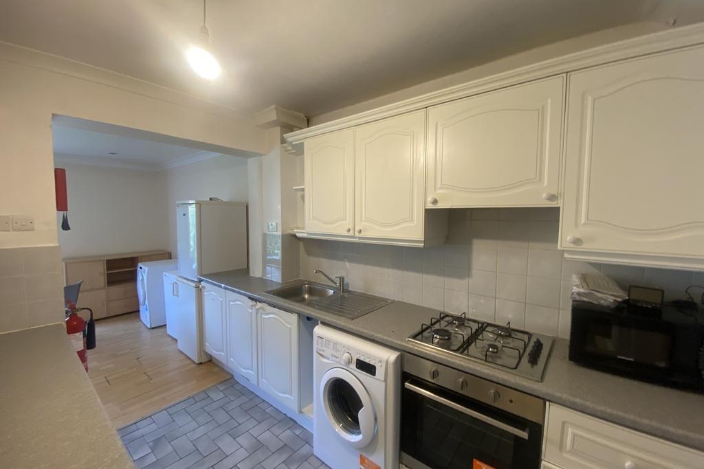 Kitchen 2