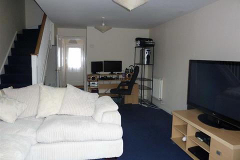 2 bedroom terraced house to rent, Waylands Road