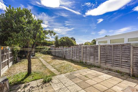 80 The Drive, Feltham, TW14 0AL
