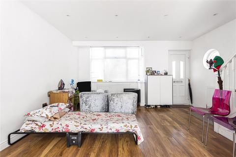80 The Drive, Feltham, TW14 0AL