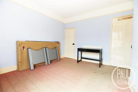 2 bedroom terraced house for sale, Raglan Street, Lowestoft, NR32
