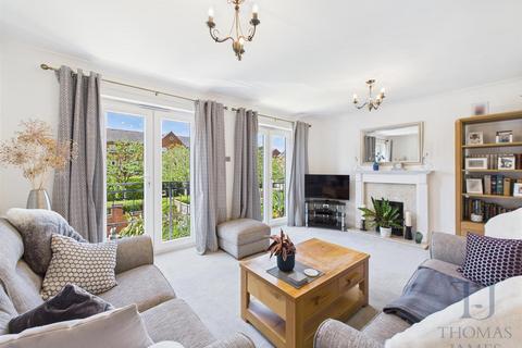 3 bedroom townhouse for sale, Whitehall Court, Radcliffe-On-Trent, Nottingham